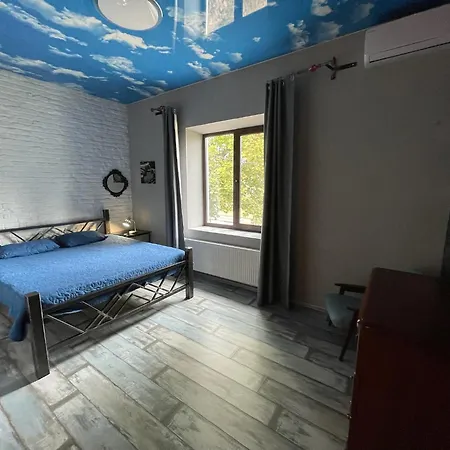 возле моря 16-я фонтана Holiday home