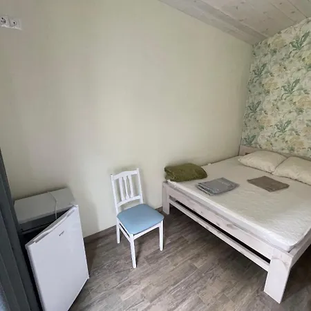 возле моря 16-я фонтана Holiday home Odesa